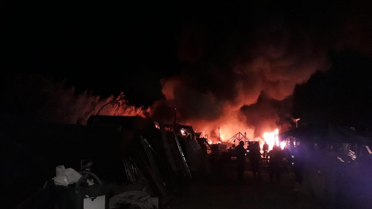 Incendio a Valle di Lazzaro