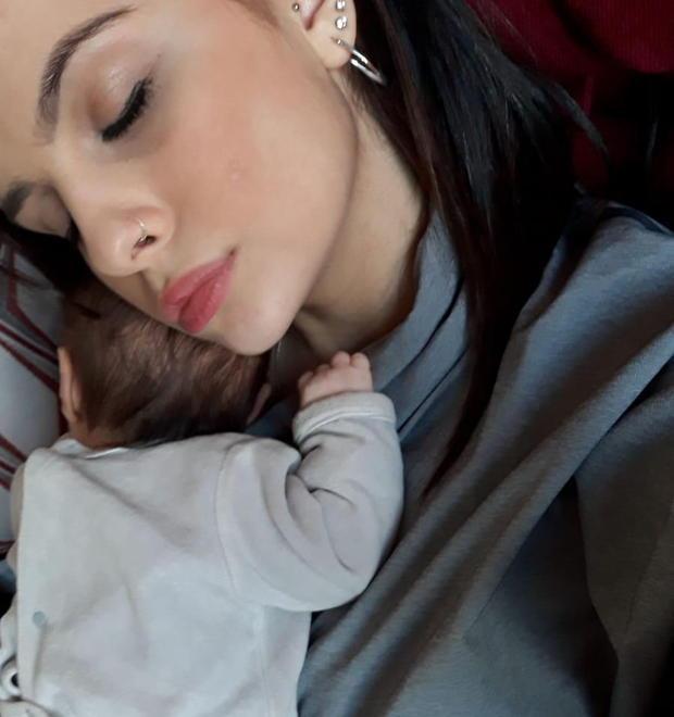 Livi, il diploma di Klea fra appunti e biberon: «Io, matura due volte» 