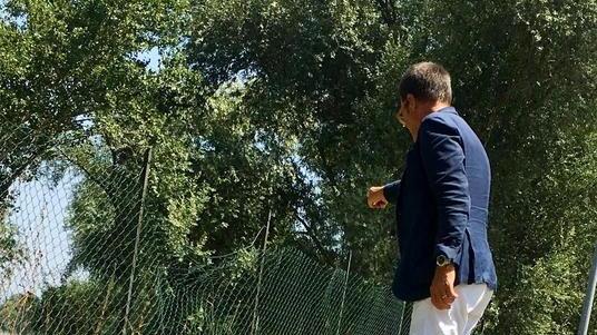 Giovane aggredita sull’argine trovata mezza nuda in strada