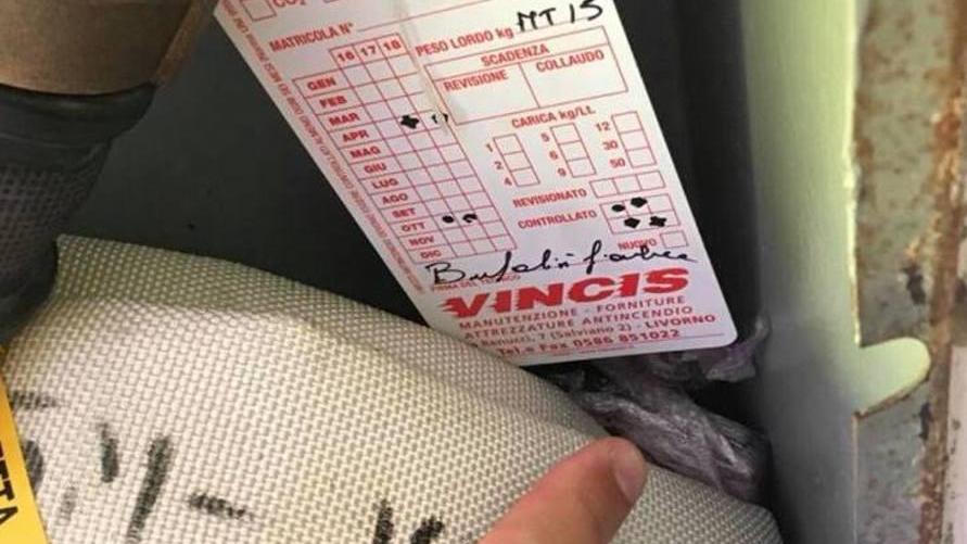 Scoglio della Regina cinque ragazzi livornesi sorpresi con la droga