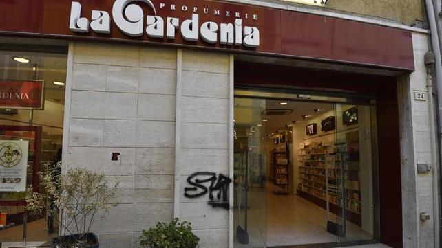 Tre negozi La Gardenia ceduti ad una società laziale