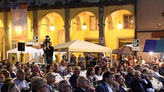 Tutto pronto per il Bancarella Si parte domani con lo Sport
