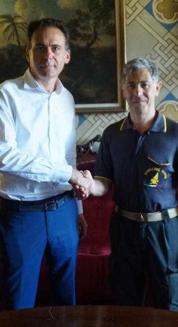 Conti riceve il capo dei pompieri