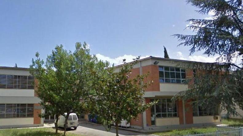 La scuola sarà ampliata piano da 600.000 euro per quattro aule in più
