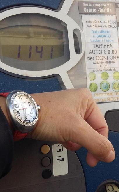 Parcheggi blu parte il pagamento con il bancomat in tre aree di sosta