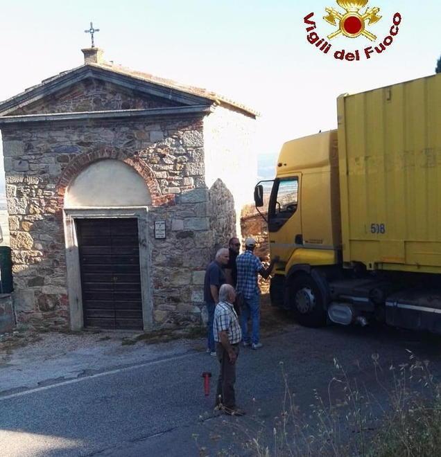 «Attenti al molestatore» Tam tam su Facebook