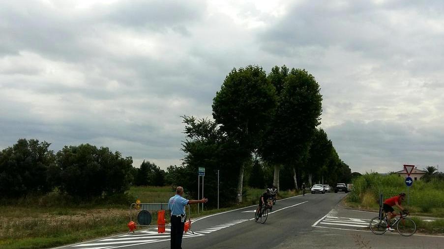 Via Val di Cecina viabilità nel caos con il senso unico per la ciclabile