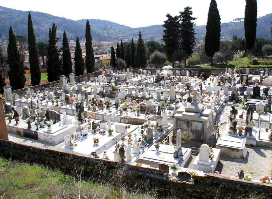 Interamente restituiti i soldi richiesti per le tombe perpetue