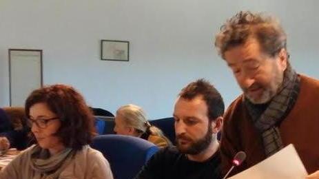Mozione del M5S contro la plastica monouso