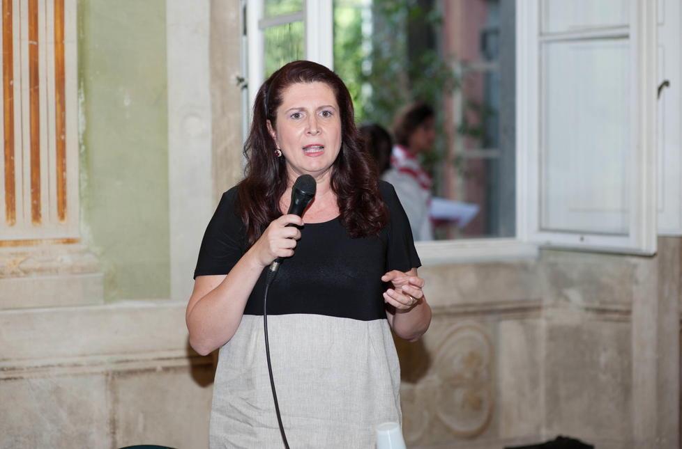 Piera Banti, la signora del “codice rosa” che aiuta le donne (e non solo) violentate