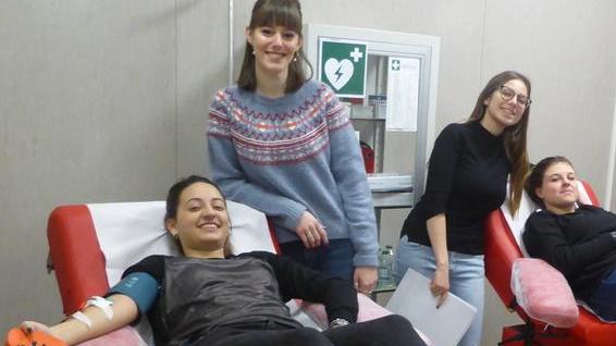 Le sedi Avis della Bassa premiano gli studenti