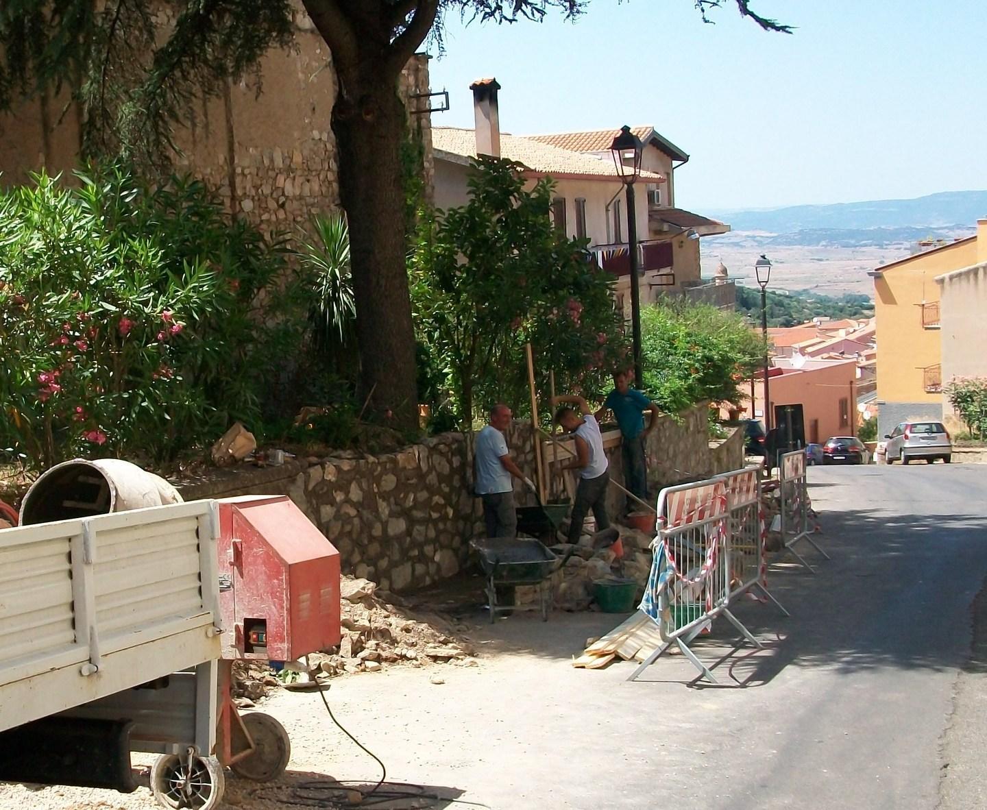 Partiti i lavori per salvare i terrapieni pericolanti 