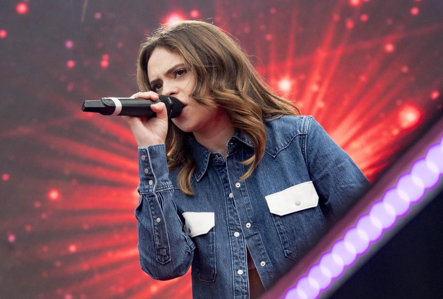 Francesca Michielin sbarca in Sardegna