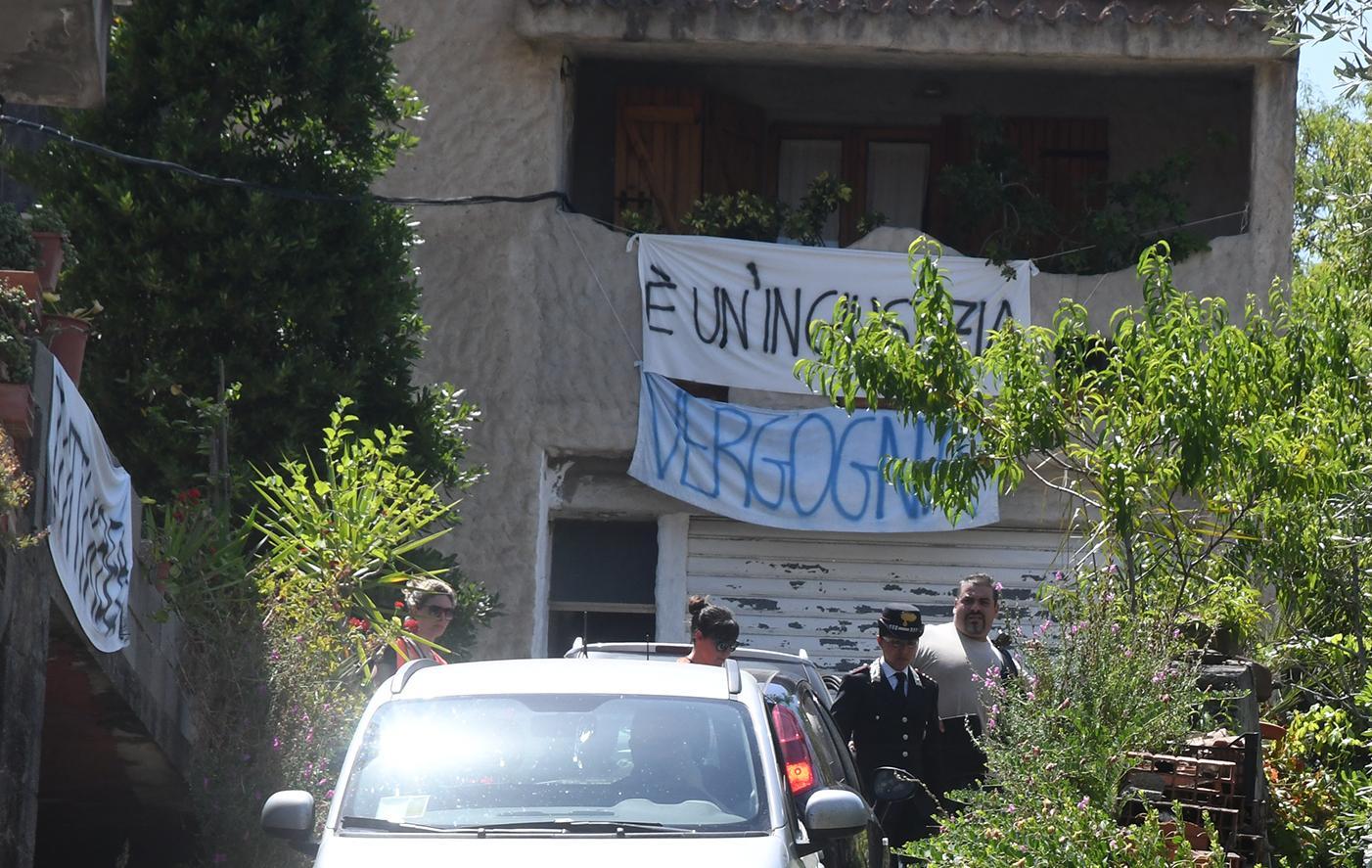 Bimba contesa, uno stop alla madre anche dai servizi sociali 