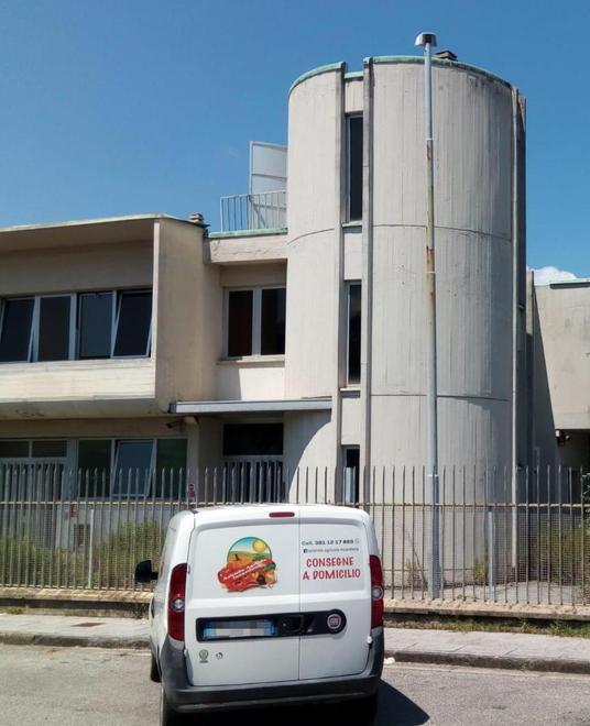 Unicoop compra l’ex Lorbac gli operai possono riscuotere 