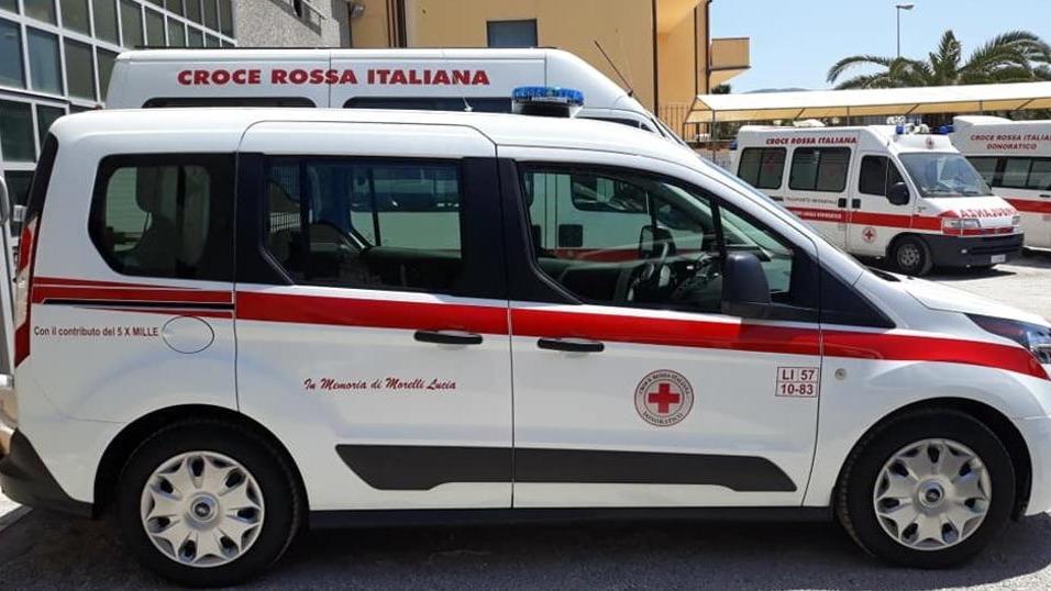 Croce rossa nuovo mezzo finanziato dal 5 per mille