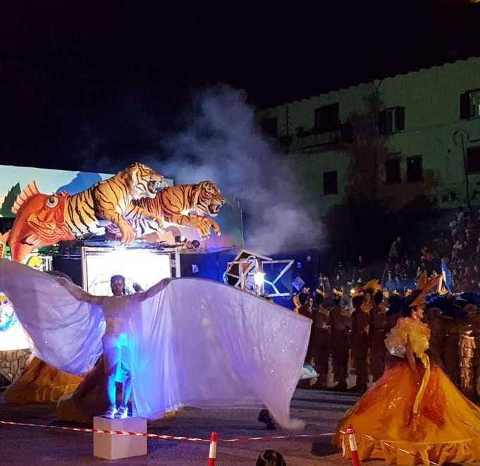 Carri, sfilate e sani sfottò È tornato il palio di S. Jacopo 