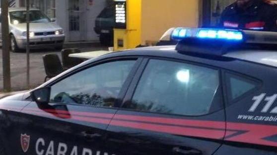 Sfrecciò a 200 all’ora e malmenò i carabinieri Patteggia un anno