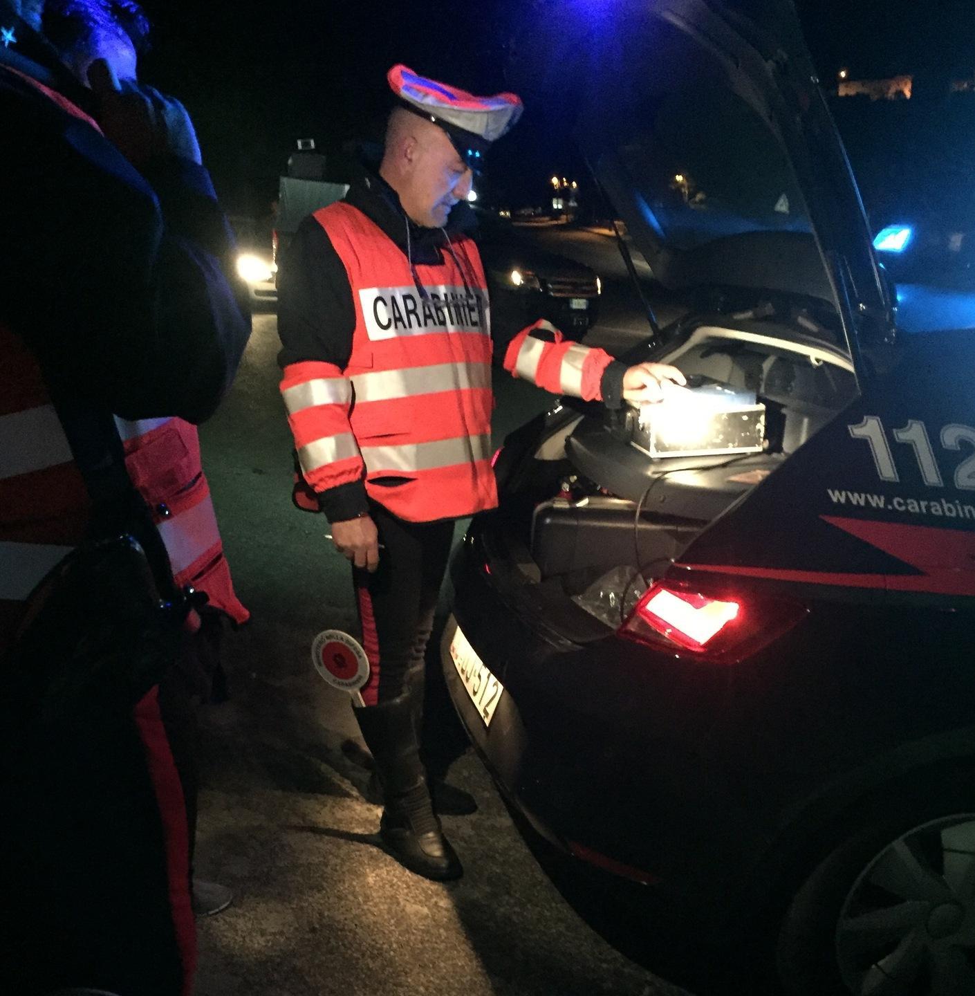 Sabato di controlli in provincia: perquisizioni, denunce e arresti 