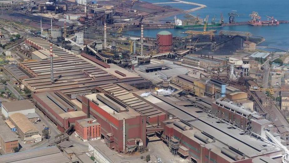 Firmato l’accordo e liquidato Rebrab Jindal proprietario delle Acciaierie