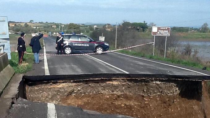 L’arrivo dei carabinieri sul ponte della morte