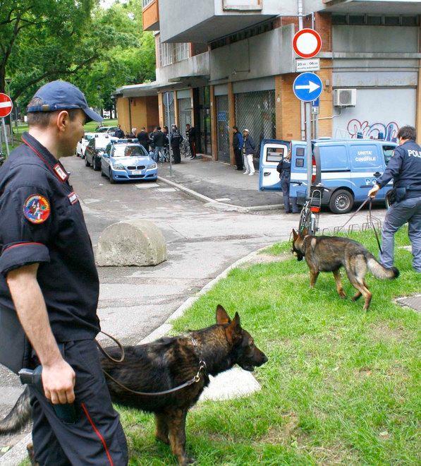 Via Baluardi, scacco ai pusher: sequestrati due etti di cannabis 