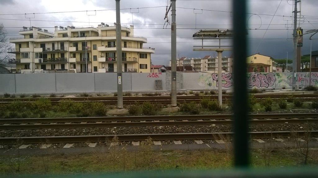 La ferrovia all'altezza della stazione vecchia