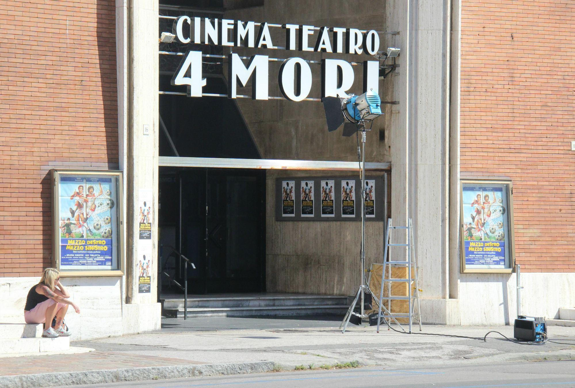 Cinema teatro 4 Mori, le regole per l'uso gratuito della sala