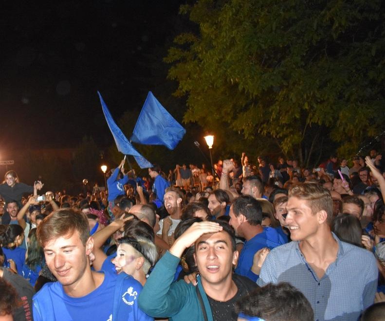 Cielo blu su Gallicano Il palio “thrilling” lo vince Monticello 