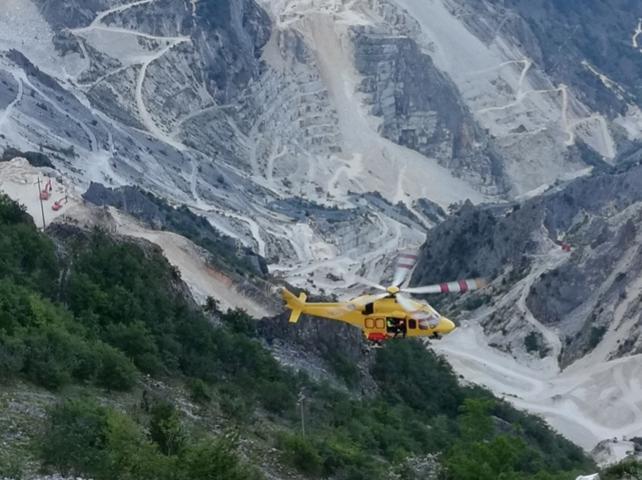 A 79 anni muore cadendo in un dirupo 