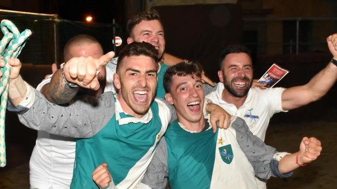 Il Cervo Bianco festeggia la vittoria alla Giostra domani sera a Santomato
