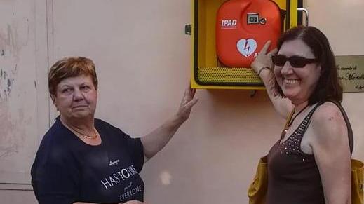 Donato al Circolo Arci un defibrillatore in ricordo di Martelli
