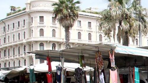 Due donne arrestate e tre fogli di via tra Lido e Viareggio