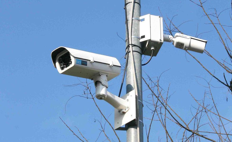 Occhio più vigile sulla sicurezza Rotonda Tigotà con telecamere 