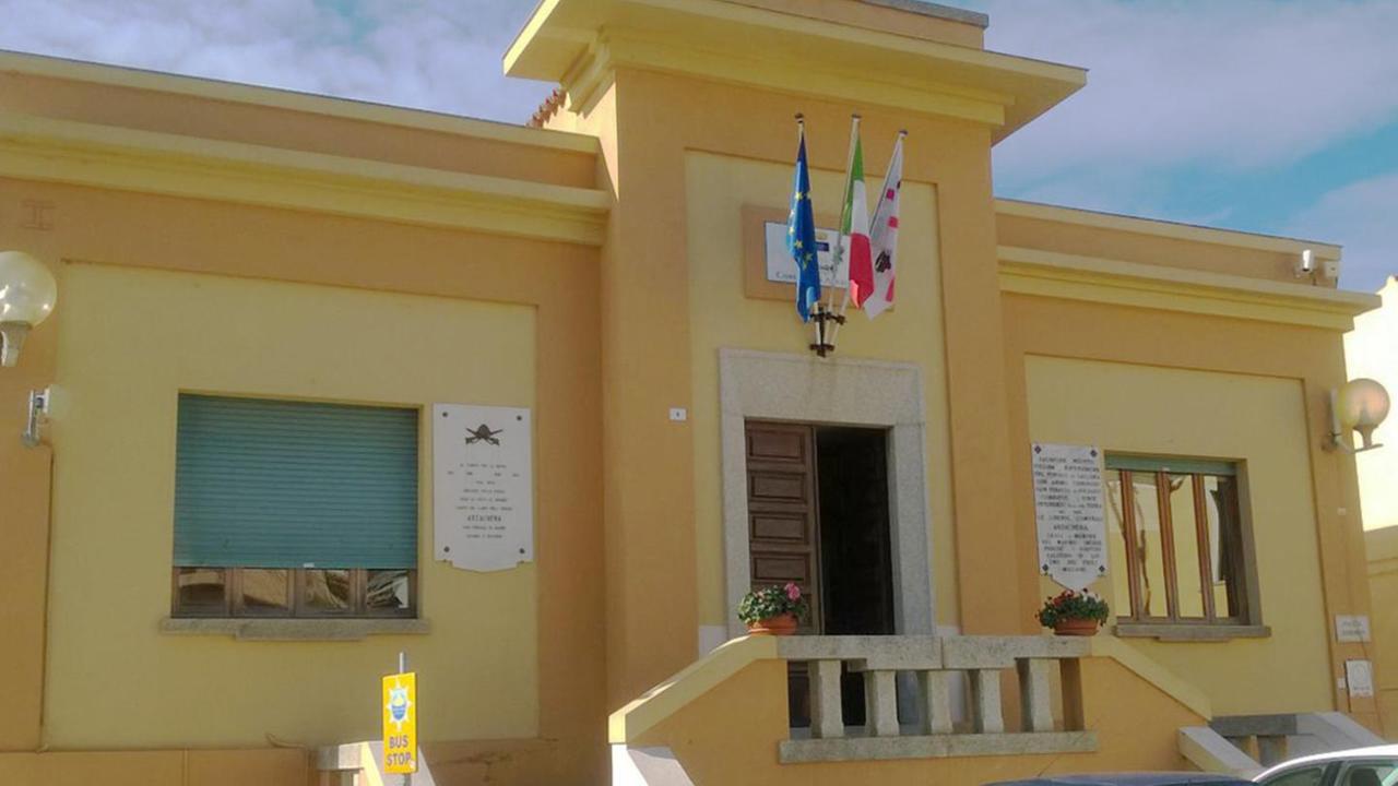 Il Comune potenzia i servizi e assume 4 dipendenti precari