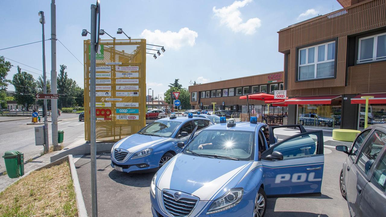 Modena. Viale Gramsci raccoglie firme contro lo spaccio e il degrado