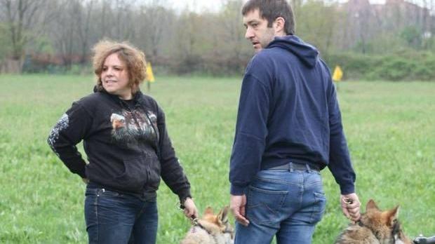 In sette con i cani: «Rifiutati dal bagno perché eravamo troppi»