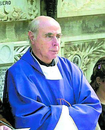Don Giuseppe Carpena festeggia i 90 anni