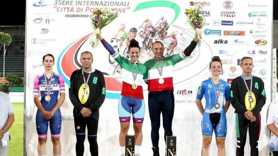 Scintille al Ghirlandina, Uraganon Stecca ci prova