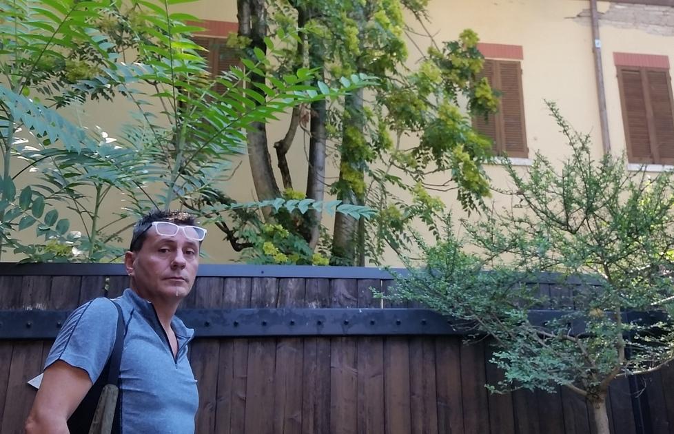 «Il piazzale della Rocca abbandonato a se stesso» 