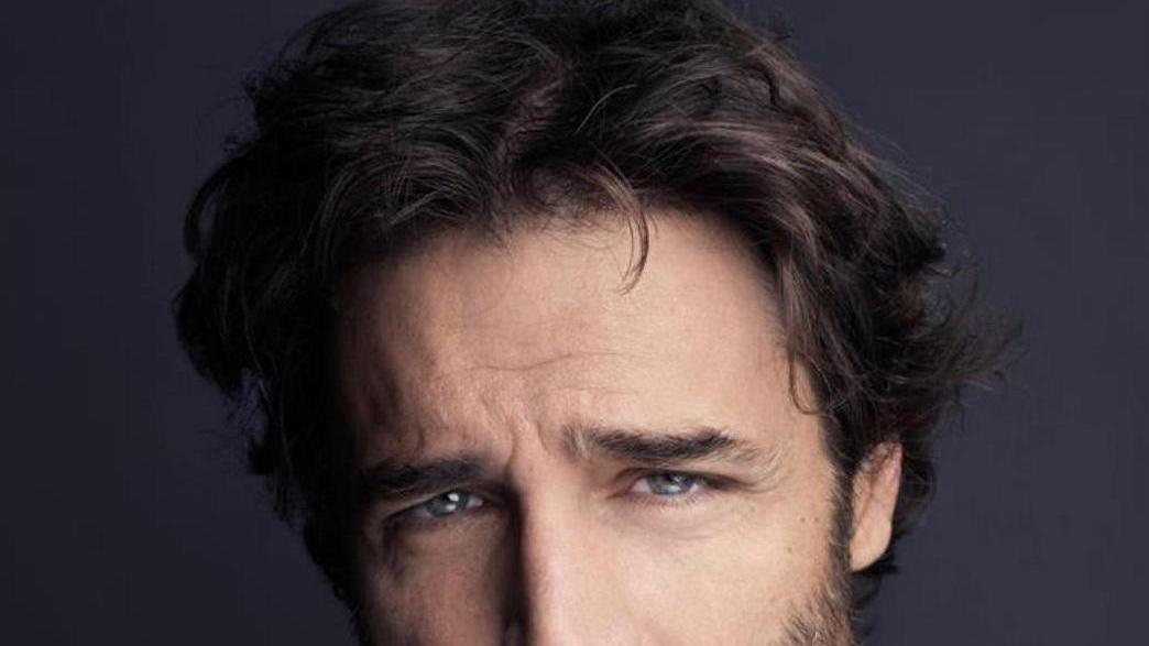 Daniele Pecci in scena per dissacrare un mito