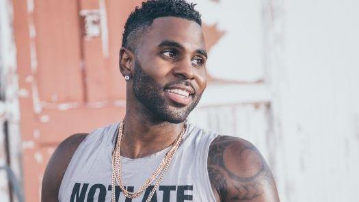 Jason Derulo approda in Costa Smeralda