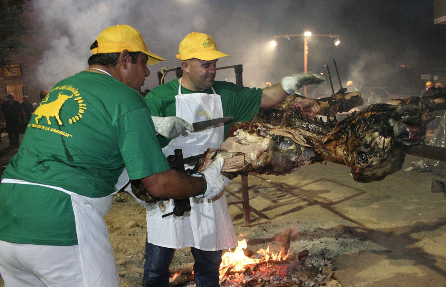 Carne e fuoco, bontà dagli stazzi a Calangianus 