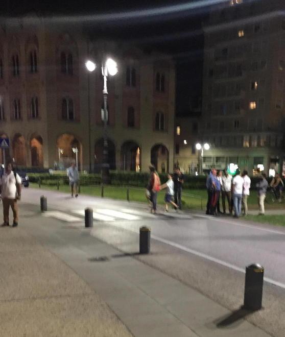 Rissa fuori dal Kinzika: contuso un cameriere