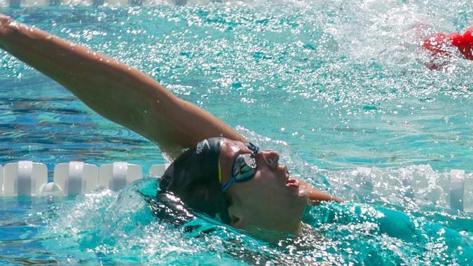 Baker da urlo record mondiale nei 100 dorso