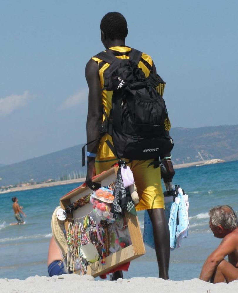 Nella guerra agli ambulanti i sindaci stanno con Salvini 