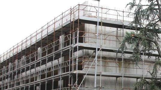 Il cantiere dell'ex Valore in via Filzi