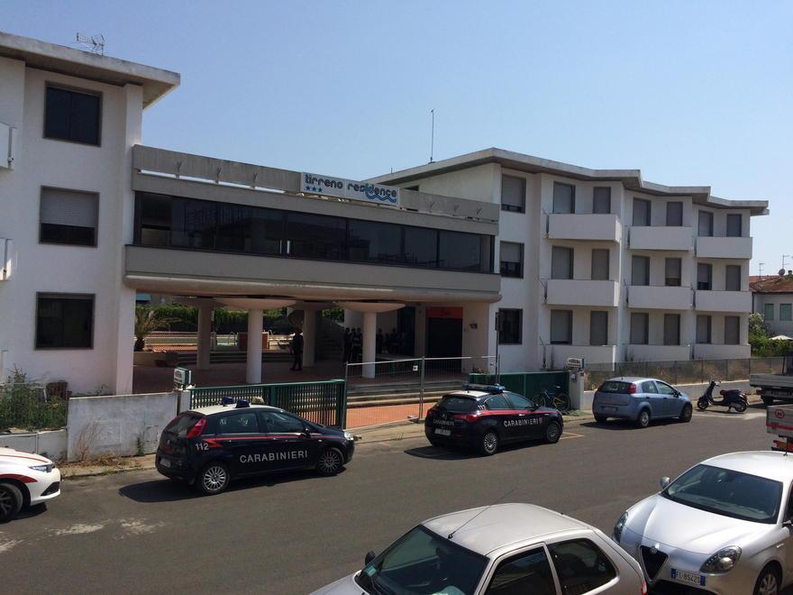 L'esterno del residence Tirreno