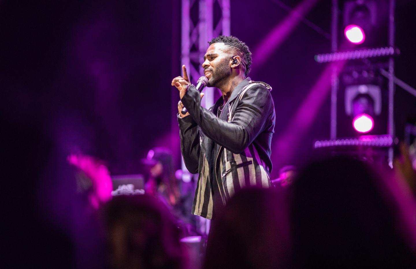 Jason Derulo, successo al concerto del Cala di Volpe 