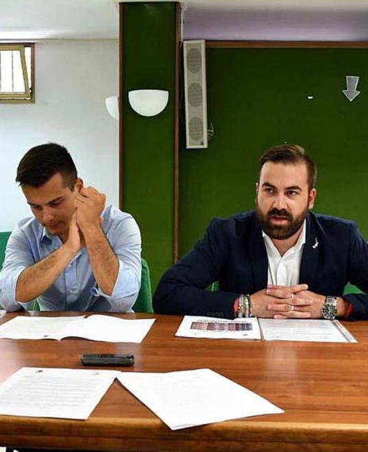 «Case popolari, prima gli italiani»: proposta della Lega in consiglio 